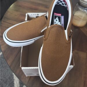 Vans Skate Slip-On. 4.5M. Duck Canvas Golden Brown. BNIB. UNAVAILABLE ONLINE!!!
